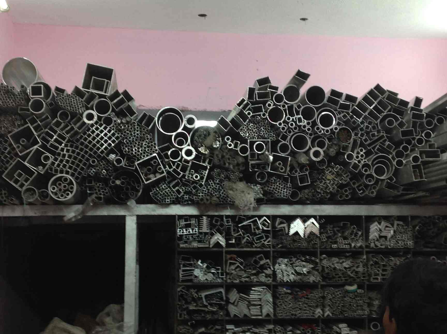 Shri Balaji Metals Dealer from Ajmeri Gate, Delhi, India Company