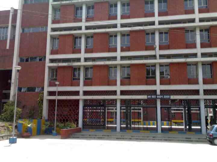 Guru Harkishan Public School in Vasant Vihar,Delhi Best CBSE Schools