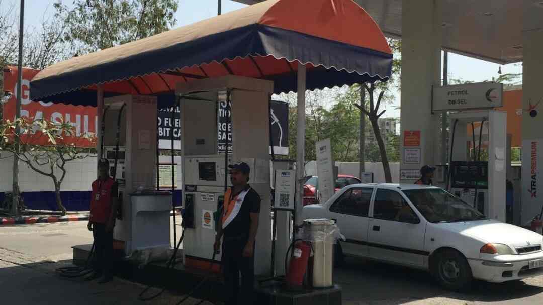 Top Petrol Pumps in Palam Village Best Petrol Filling Stations near
