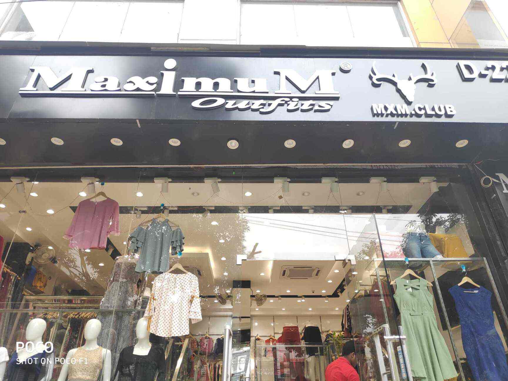 Top Men Readymade Garment Retailers near Majeedia HospitalHamdard