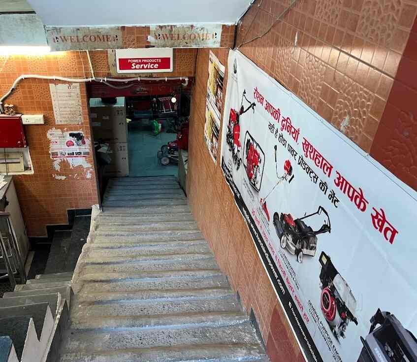 hero showroom in lajpat nagar