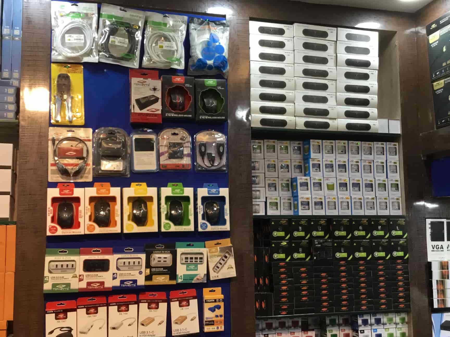 Meena Peripherals in Nehru Place,Delhi Best Laptop Accessory Dealers