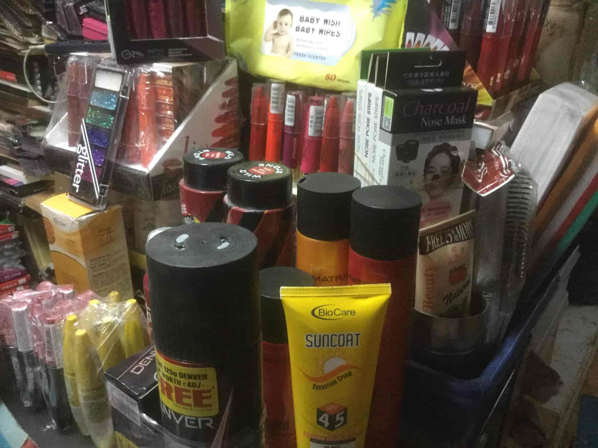 Top Beauty Parlour Equipment Wholesalers in Mandsaur ब्यूटी पार्लर