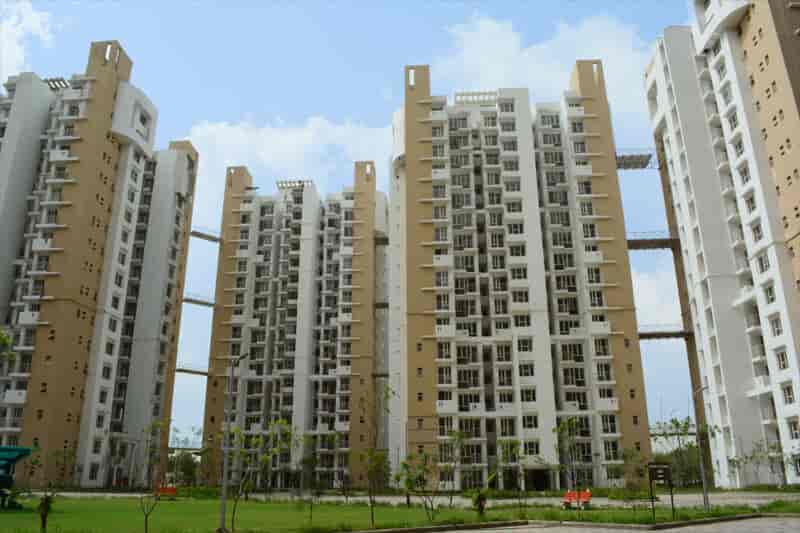 2 BHK Flat in Logix Blossom Green in Tilak Nagar, Delhi Justdial Real Estate.