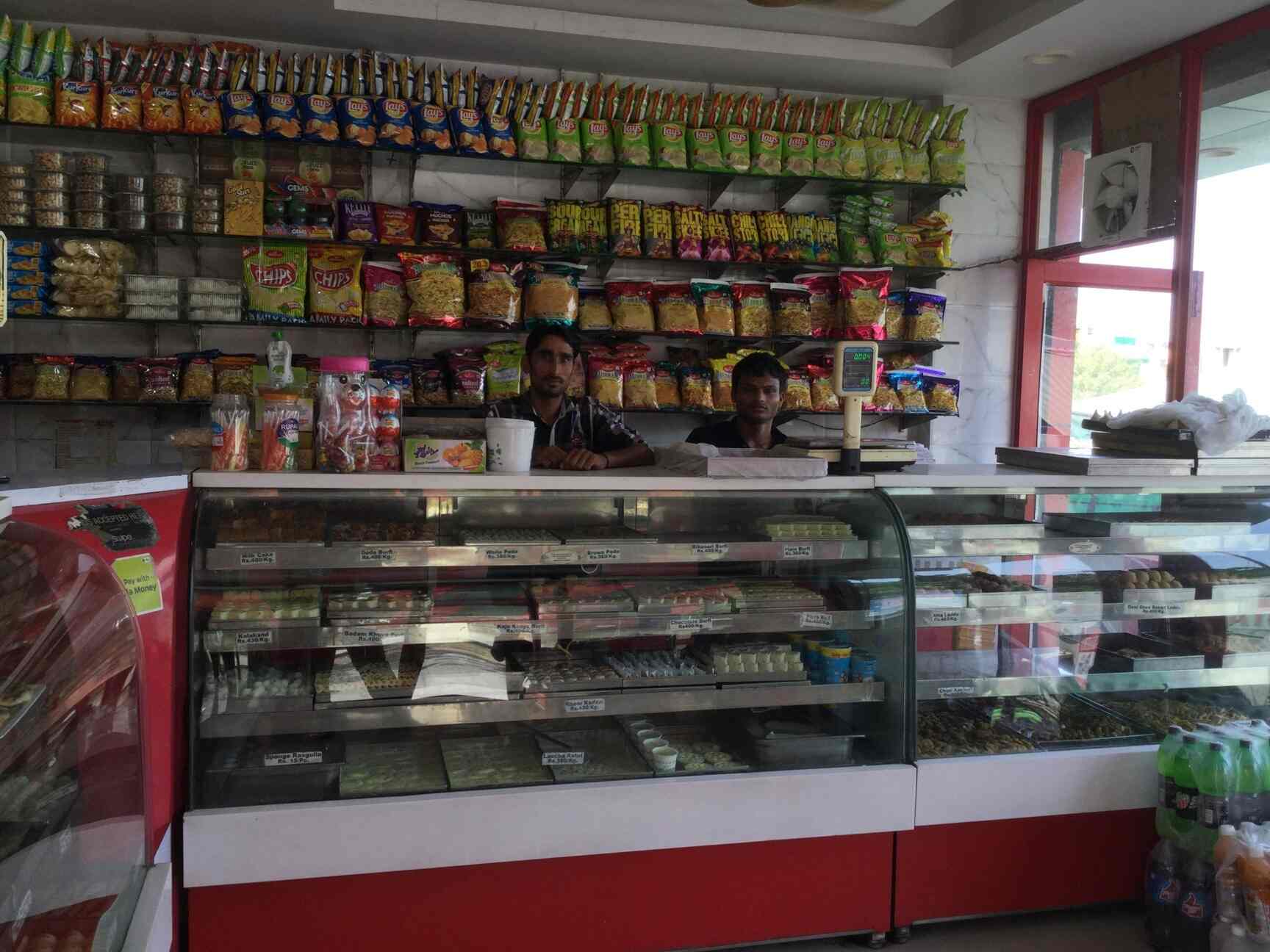 Top Bakeries in Alpha 1Greater Noida, GreaterNoida Best Cake Shops