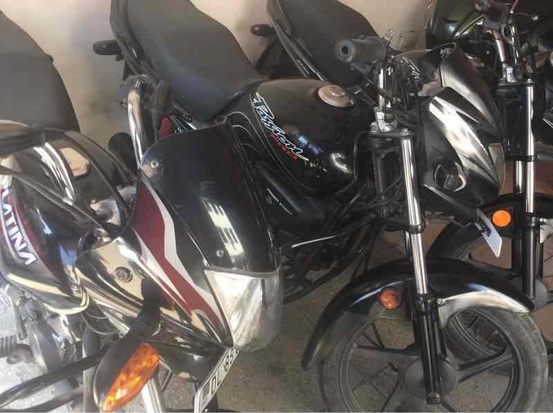 Surya Motors in Rohini,Delhi Best Second Hand Motorcycle Dealers in