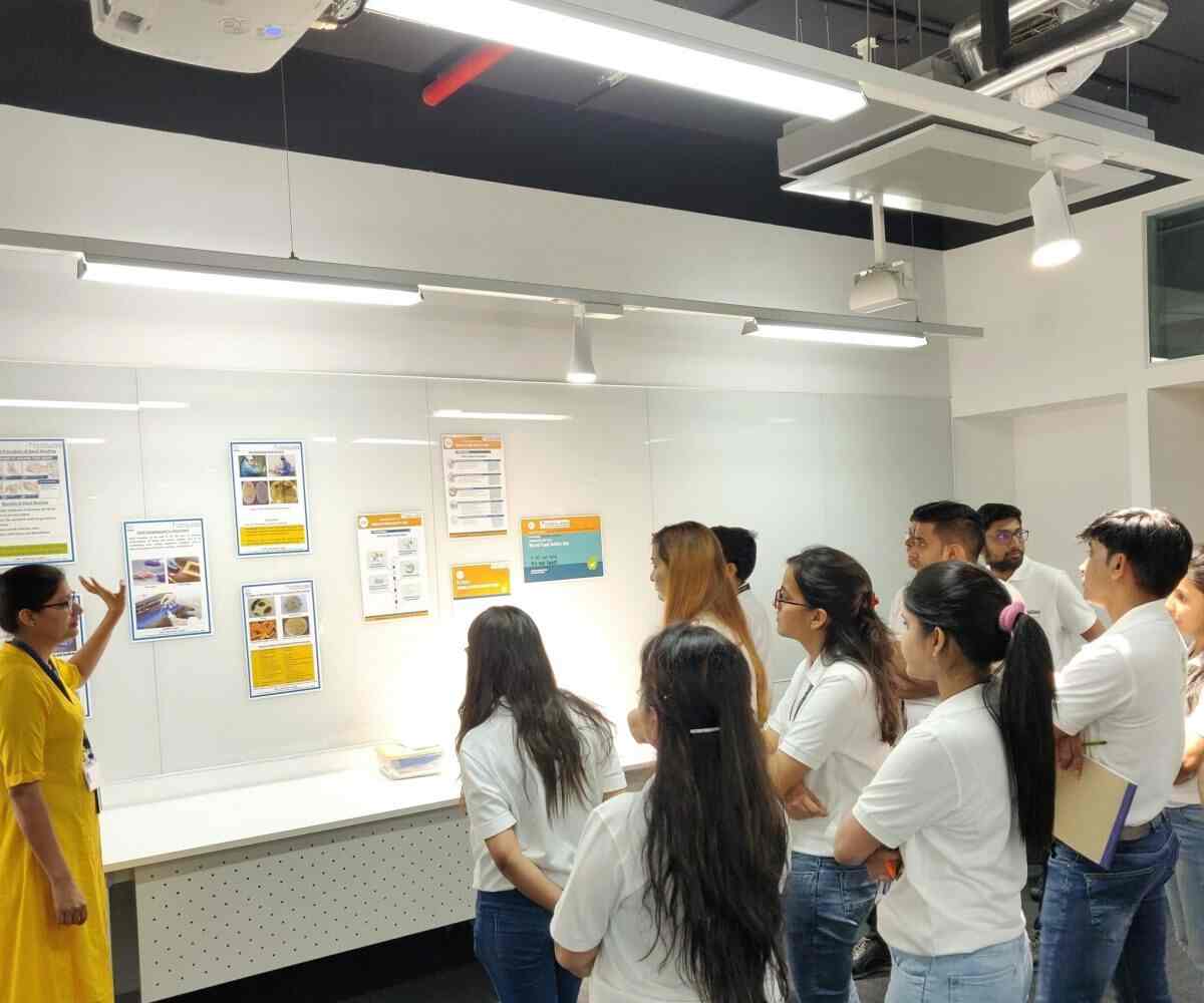 Fare Labs Food Analysis & Research Laboratory in IFFCO Chowk,Delhi