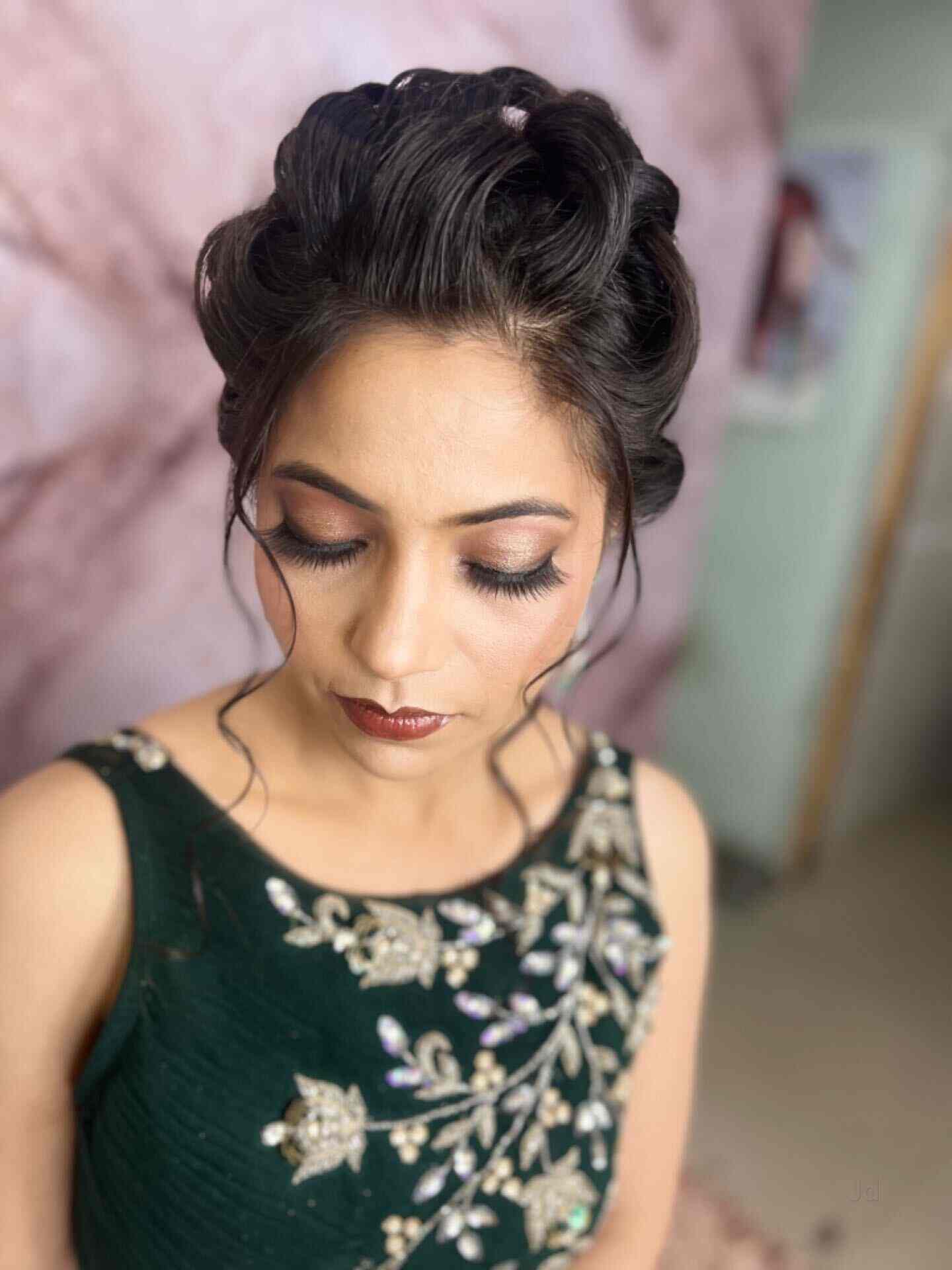 Top Beauty Parlours near Career Public SchoolJheel KhurenjaKrishna