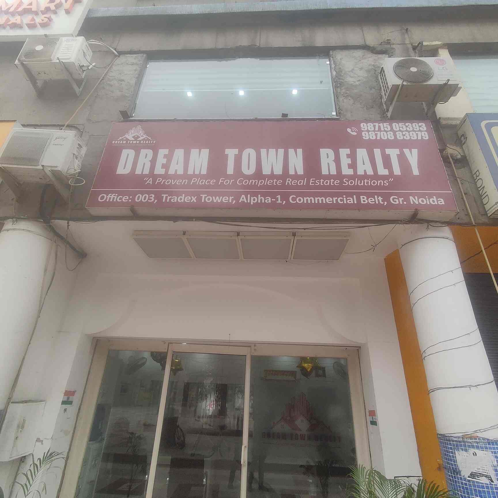Dream Town Realty in Alpha 1Greater Noida,Delhi Best Estate Agents