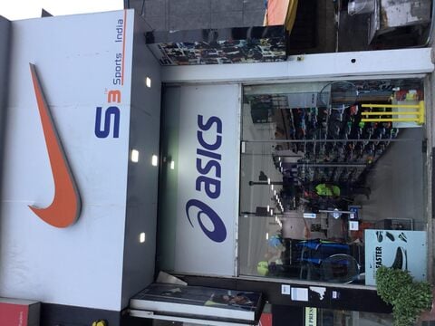 Asics Store in Pitampura Delhi Best Sports Shoe Dealers in Delhi