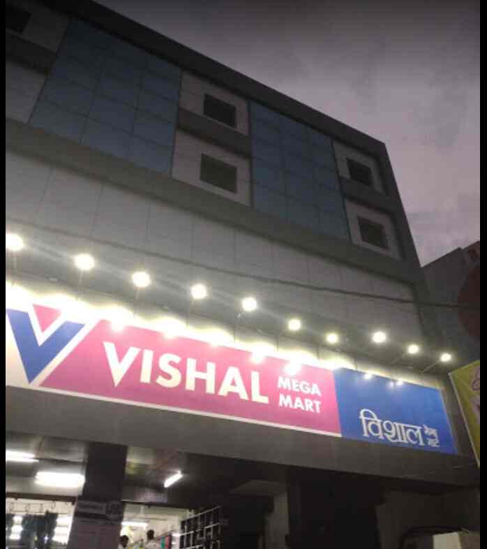 Find list of Vishal Mega Mart in Gamma 2Greater Noida, Delhi near me