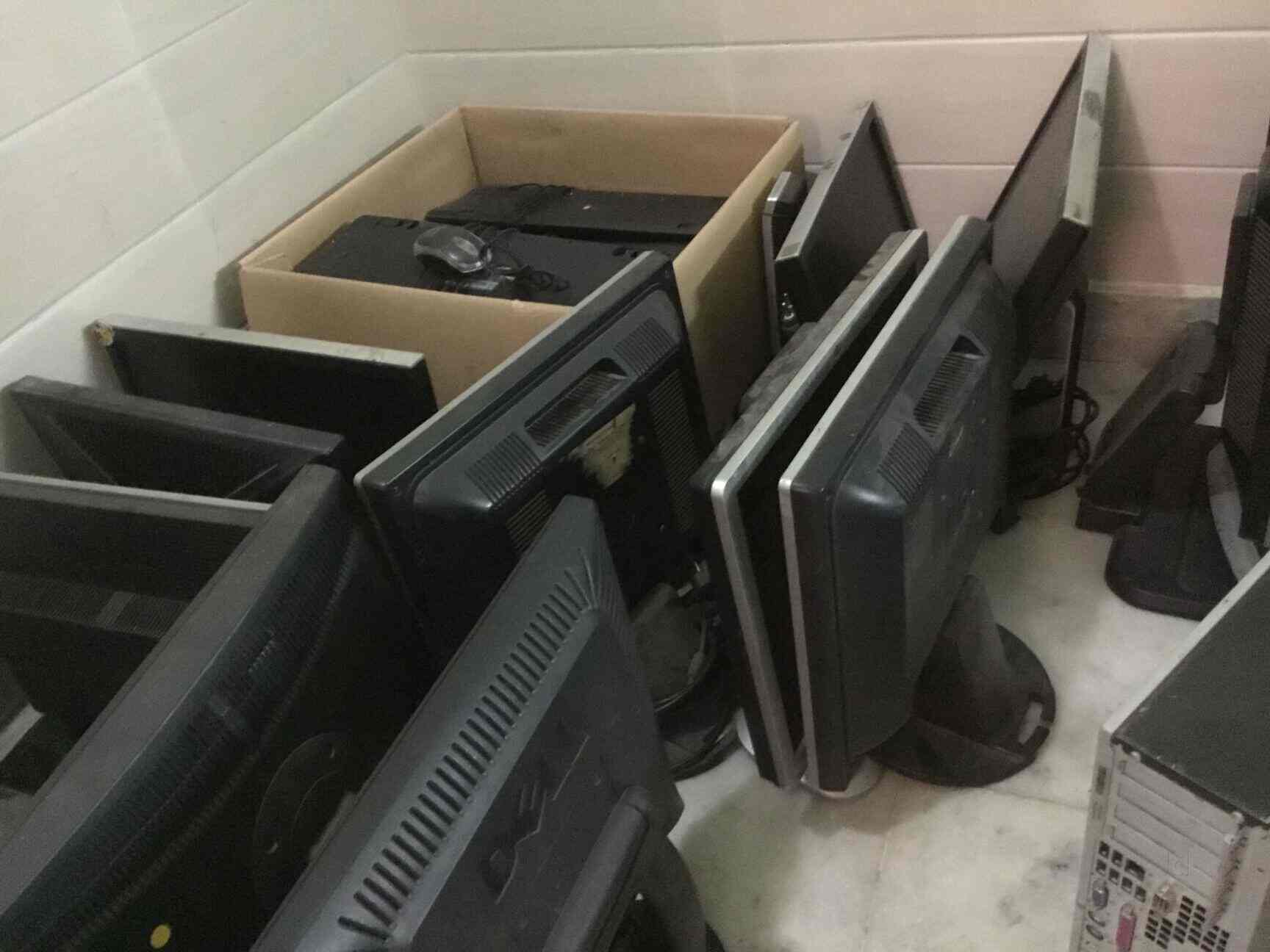 Top Computer Monitors On Rent in Rohtak Best Computer Monitors On