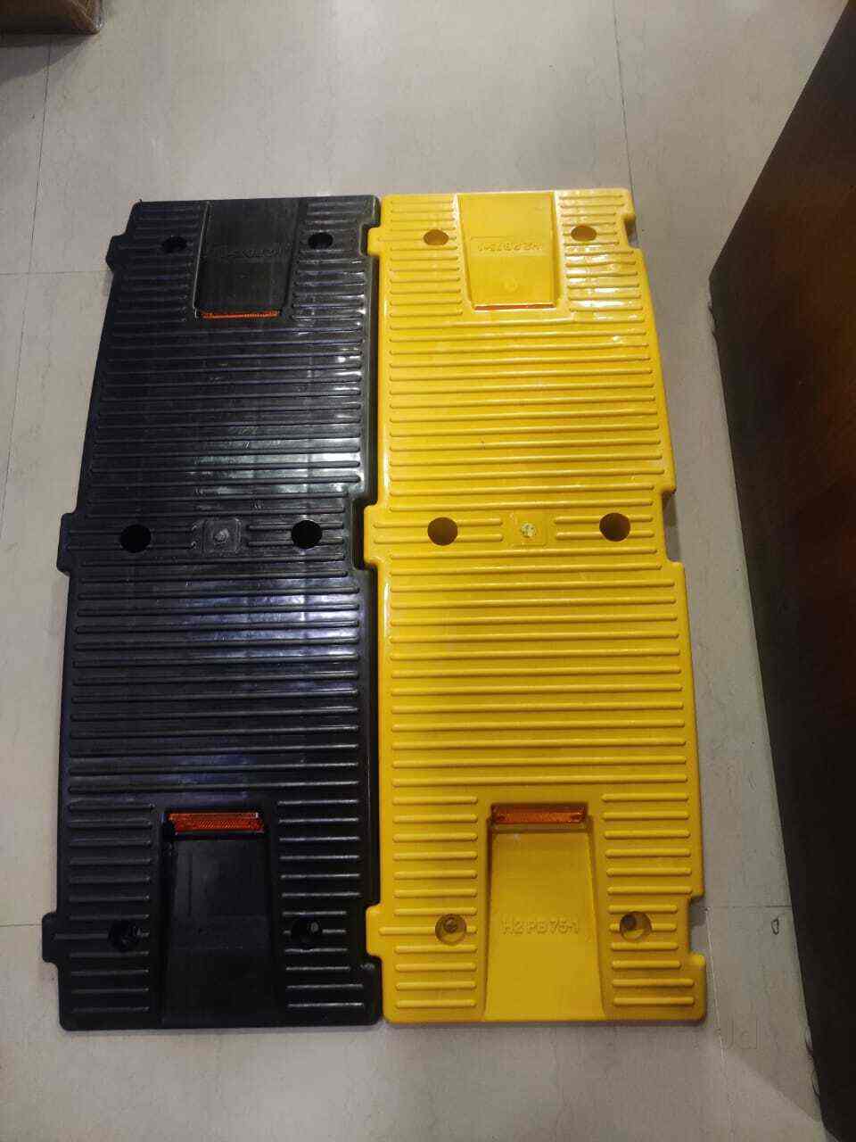 Top Tiger Safety Shoe Dealers in DLF Cyber City Best Tiger Industrial