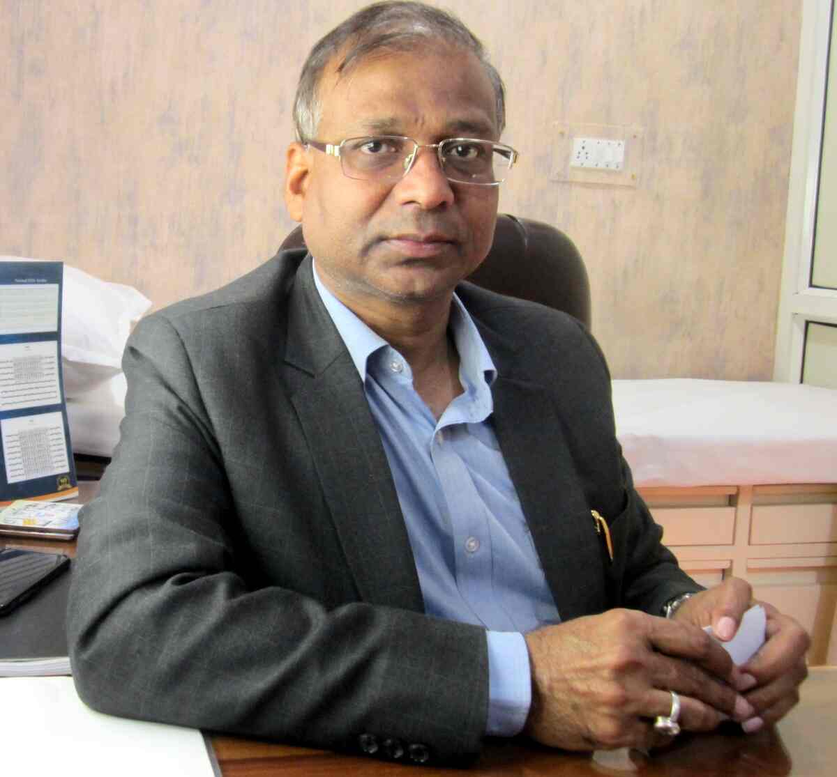 Dr. Rajesh Kumar (Aakash Hospital) in Malviya Nagar,Delhi Best