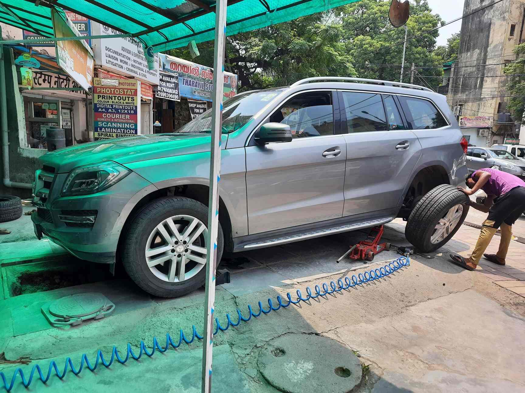 Sethi Tyre & Wheel Alignment in Vishal Enclaverajouri Garden,Delhi
