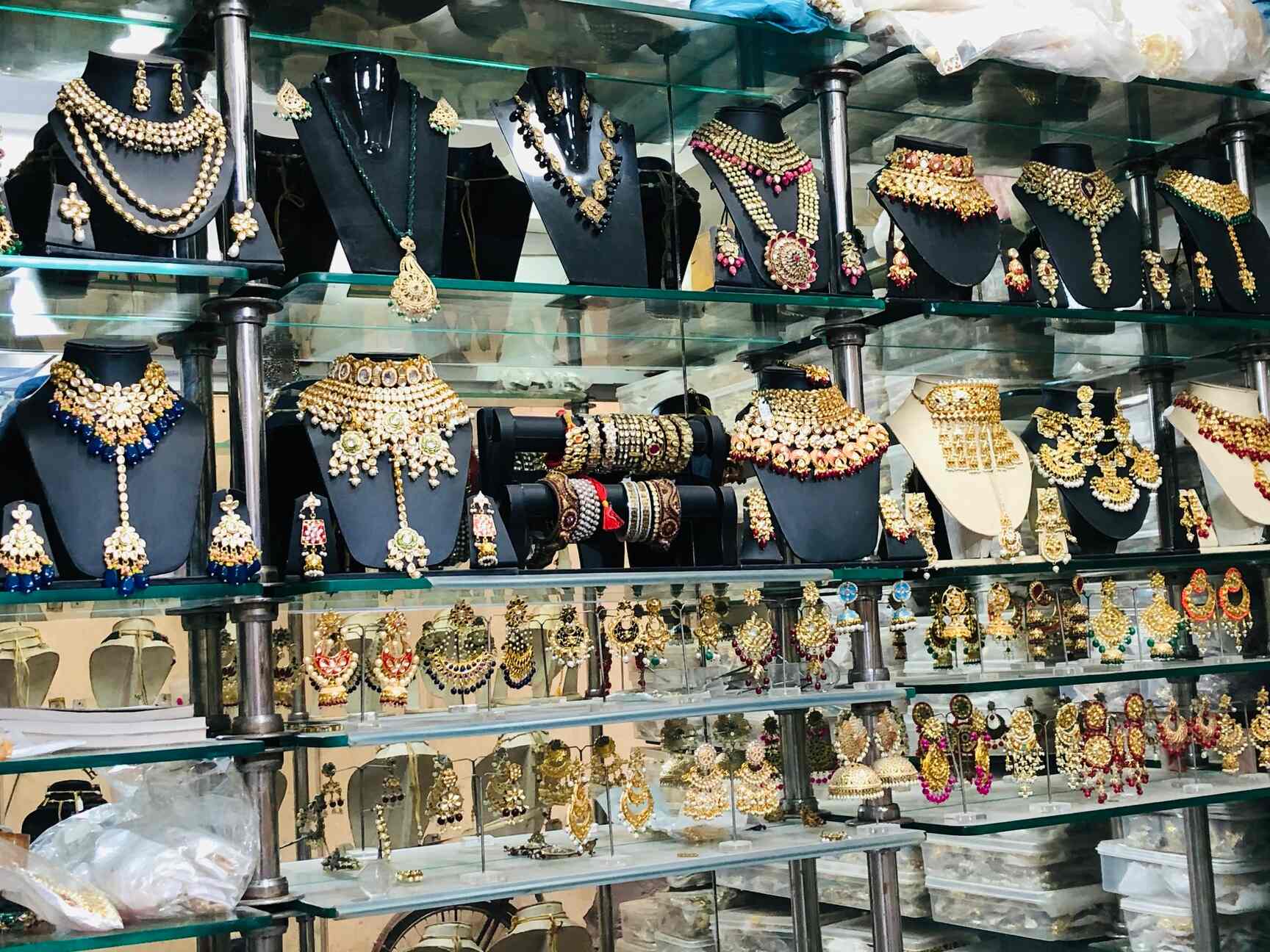 Top Imitation Jewellery Manufacturers in Badal Best Artificial Jewellery Manufacturers Muktsar