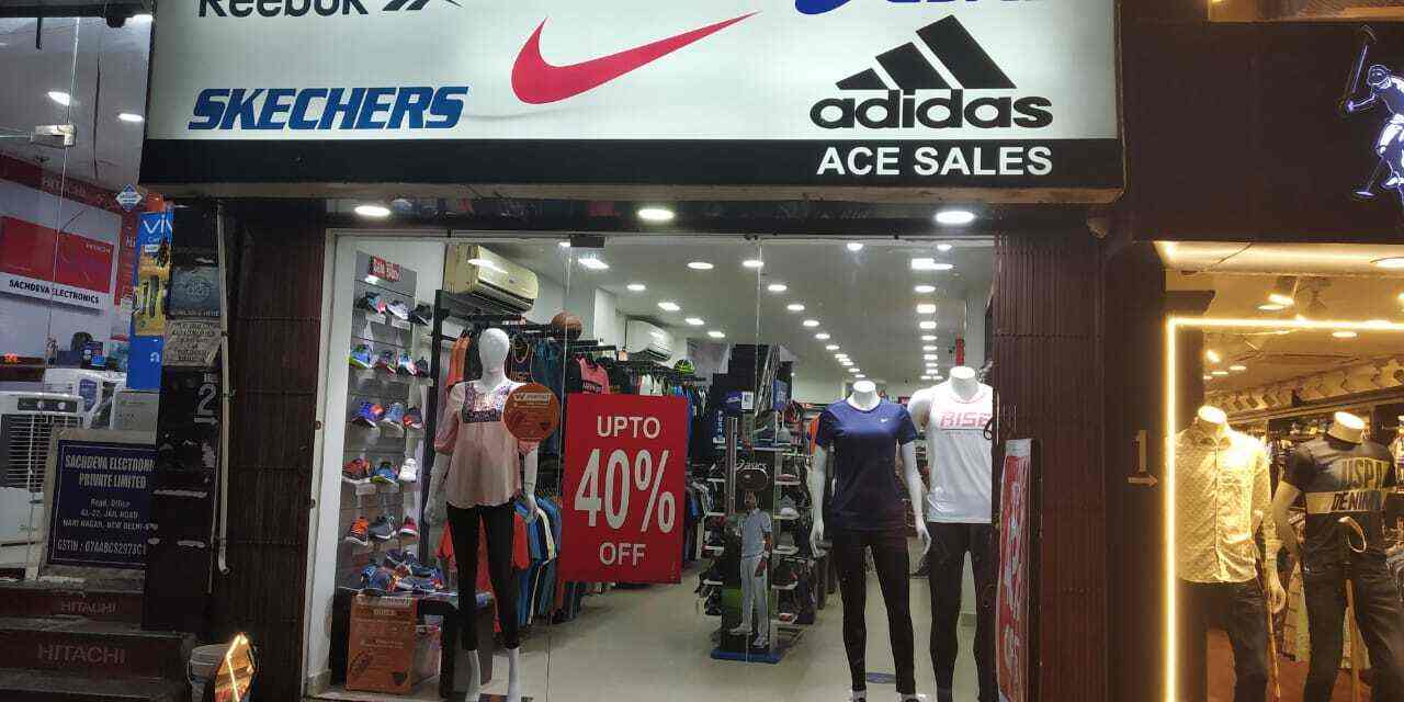 Mr Gopal in Hari Nagar,Delhi Best Sportswear Wholesalers in Delhi
