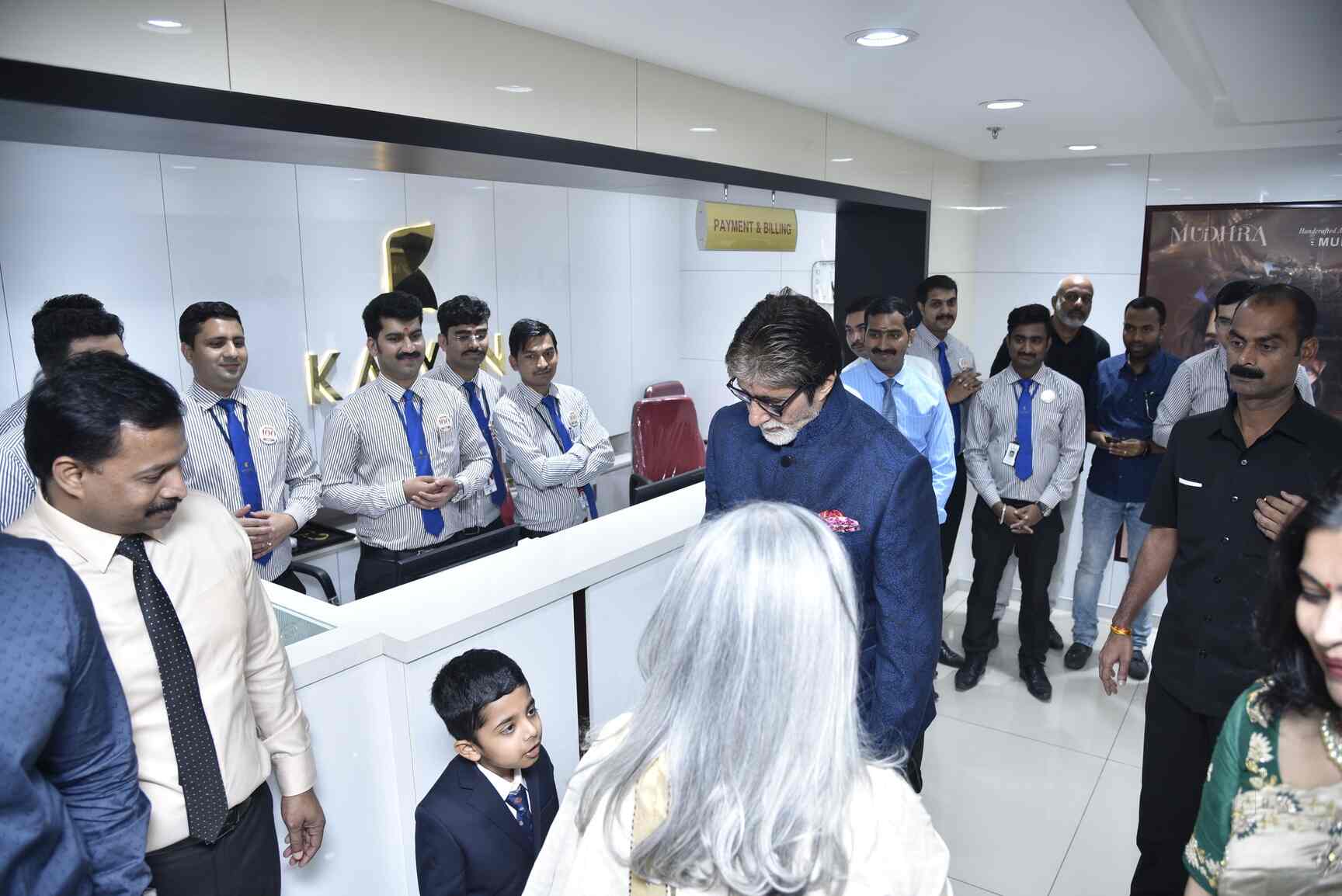 Find list of Kalyan Jewellers in Bhagat Singh Market, Delhi near me