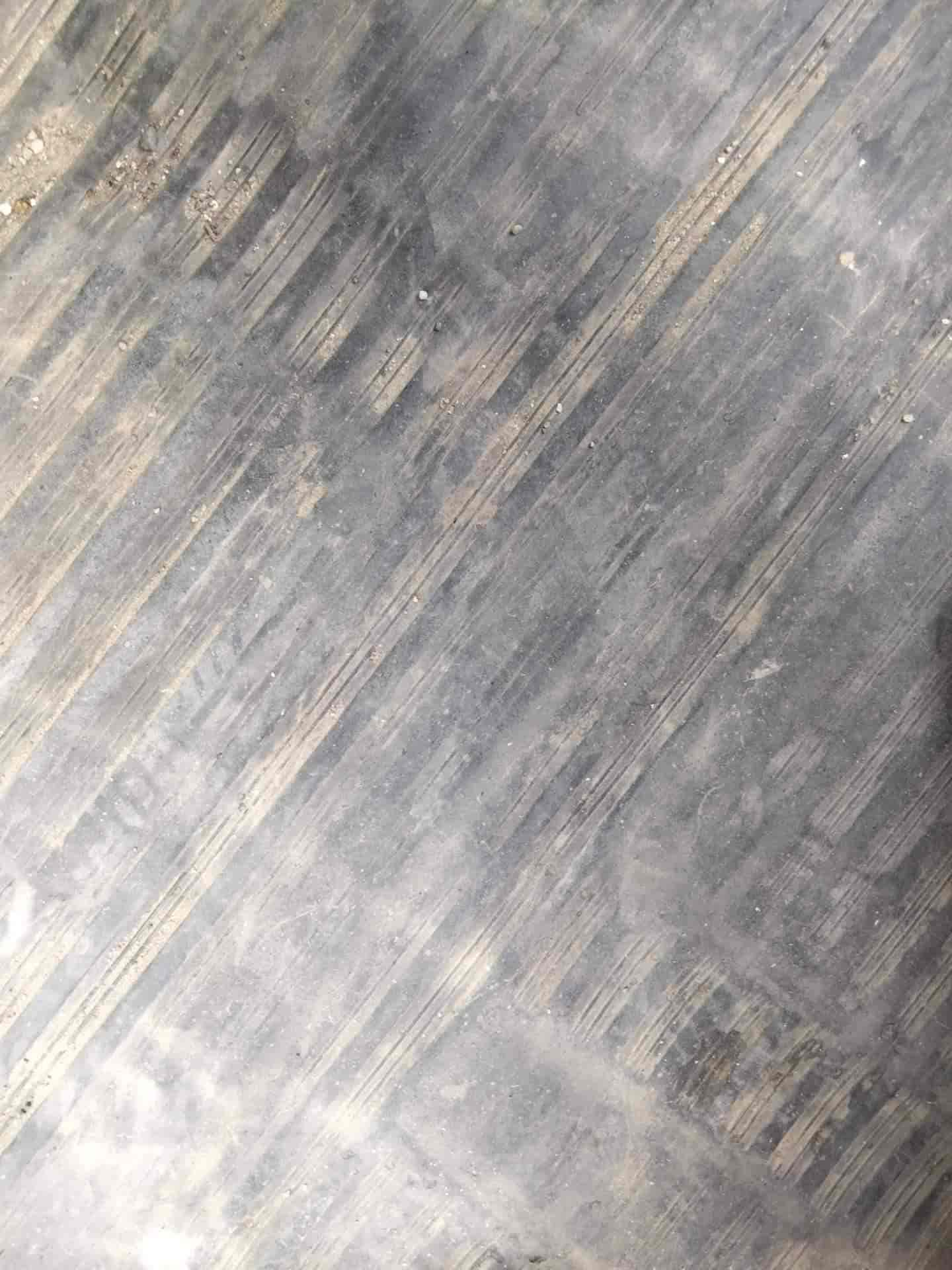 D P ENTERPRISES in Old Faridabad,Delhi Best Lubricant Oil Dealers in