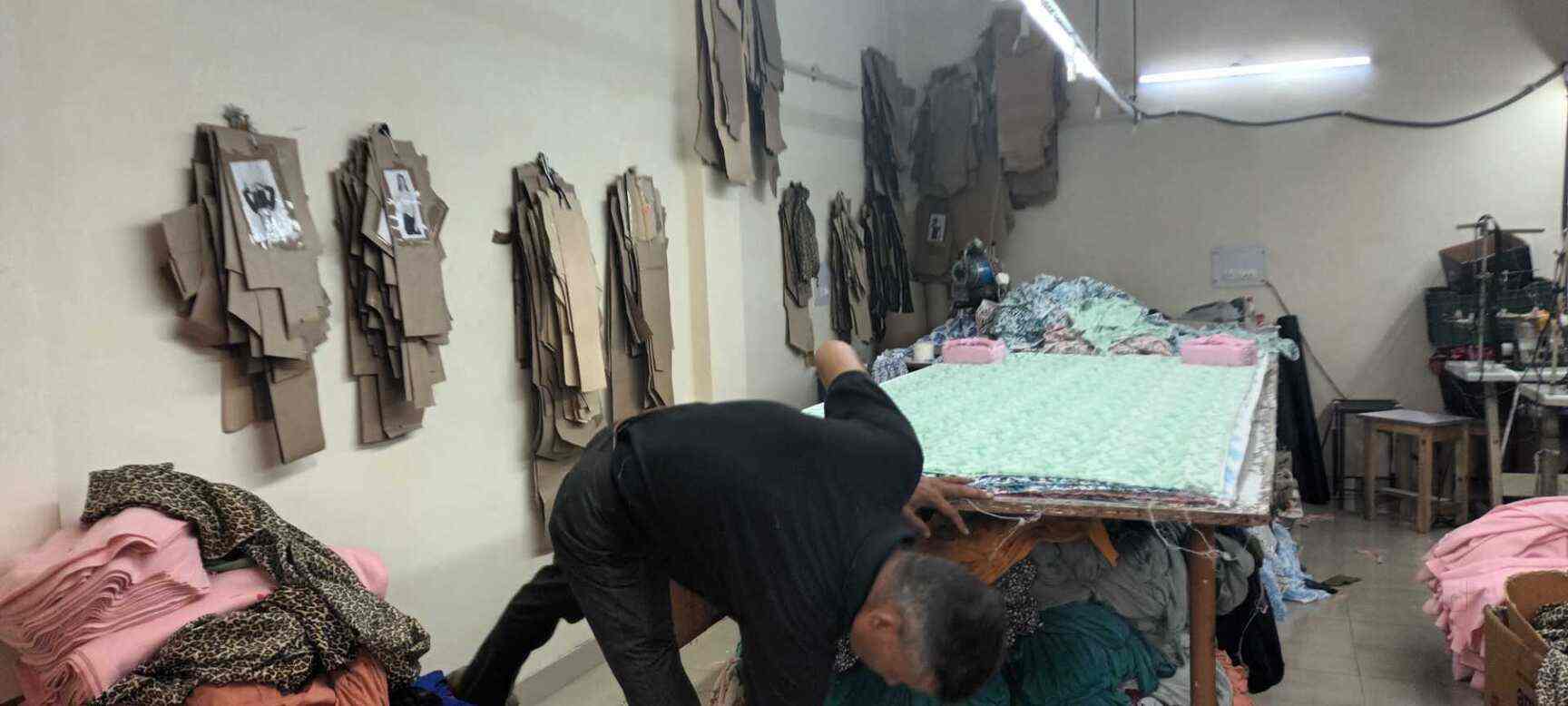 Catalogue J S Clothing in Noida Sector 6 , Delhi Justdial