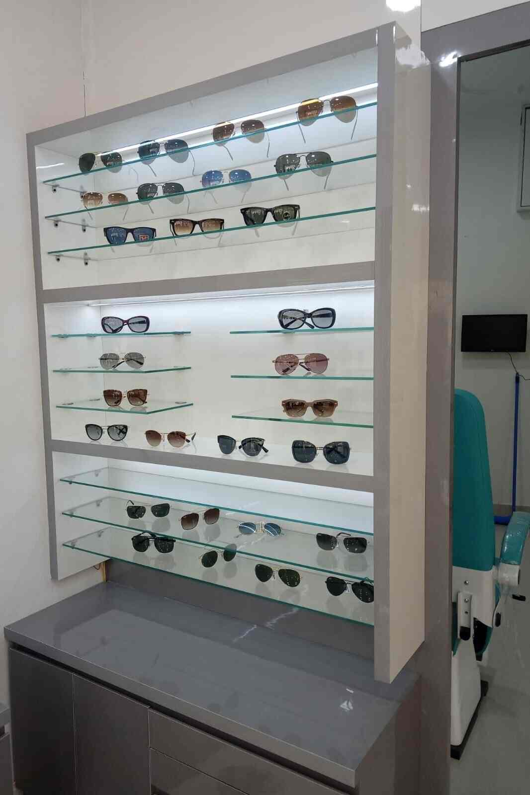 Titan Eye Wear in Chattarpur,Delhi Best Opticians in Delhi Justdial