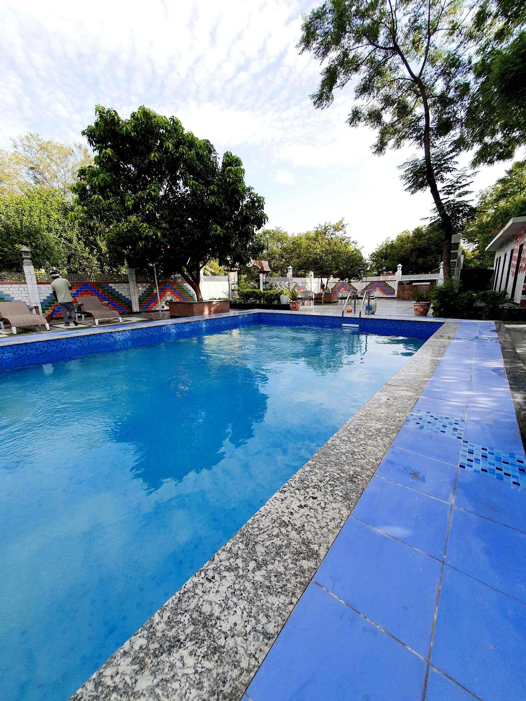 Top Farm House On Rent For Marriage in JNU Best Farm House On Hire