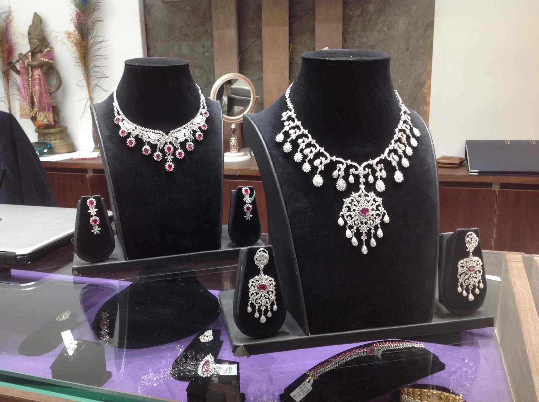 K K Jewellers Classic in Lajpat Nagar,Delhi Best Gold Jewellery