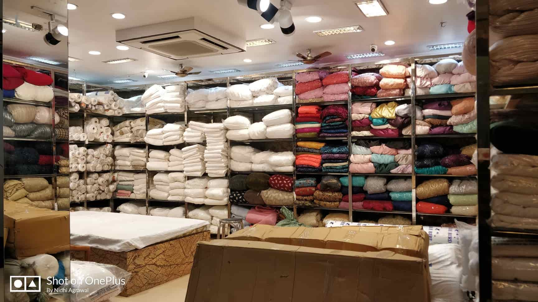 Top Fabric Wholesalers in New Seelampur Best Textile Fabric