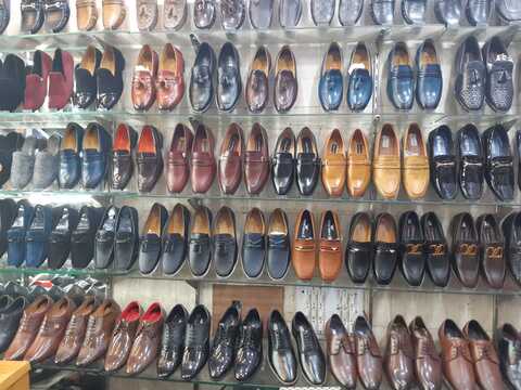 sk shoes store