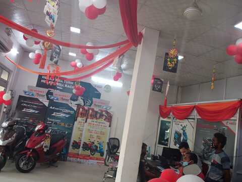 hero showroom burari