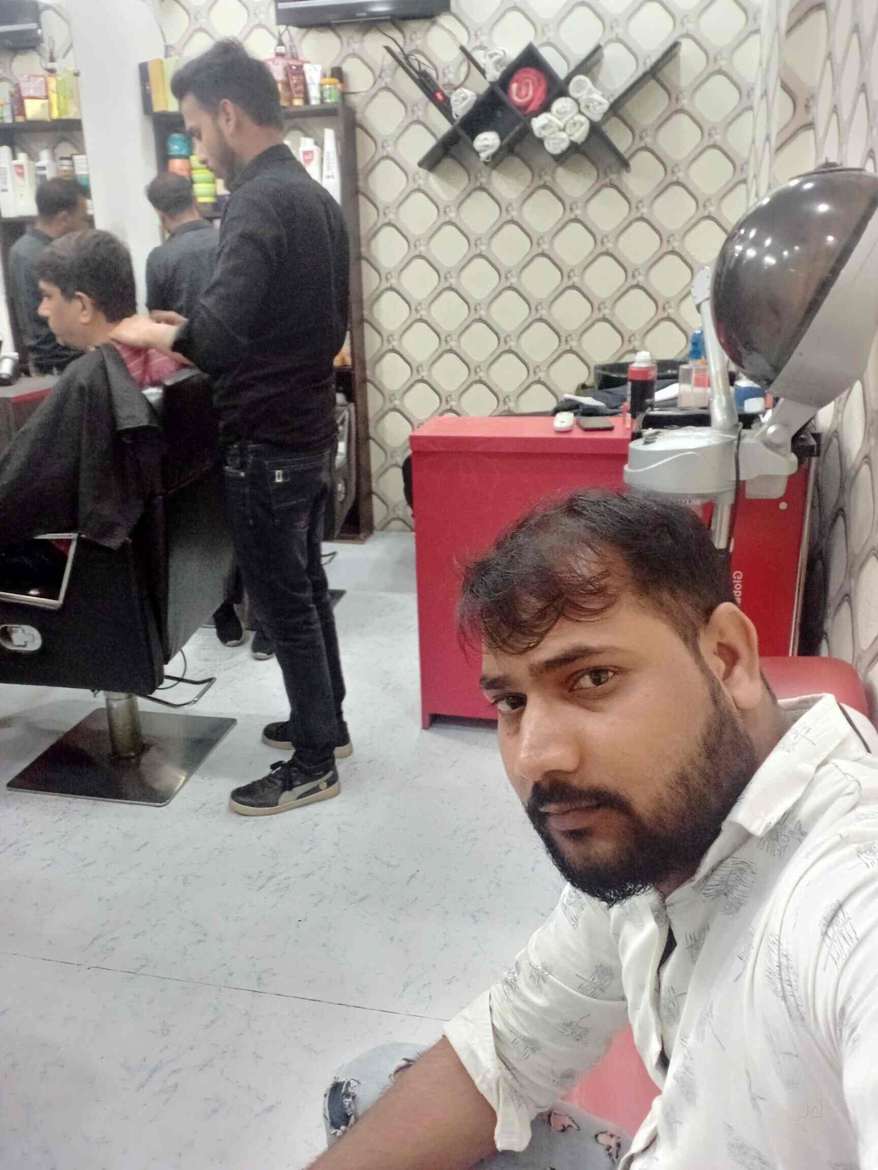 Seisor Sound Saloon in Dwarka Sector 3,Delhi Best Beauty Salons in