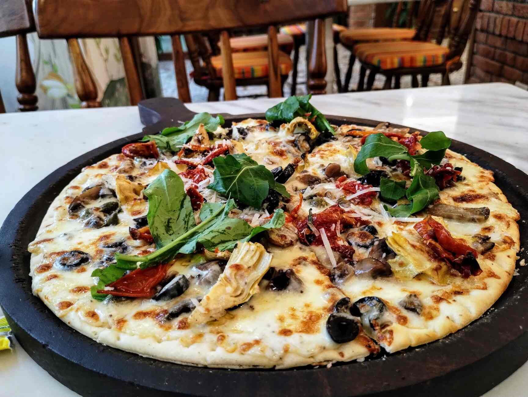 Diggin in Pandara Flats,Delhi Best Italian Restaurants in Delhi