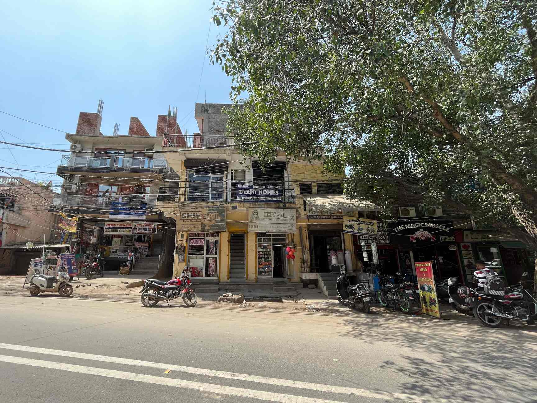 Shiv Digital Photo Studio in Neb Sarai,Delhi Best Photo Studios On