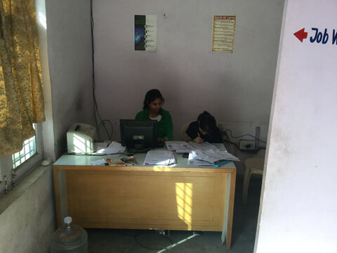List Of Top dhaar Card Offices In Mohan Co Operative Industrial Area Best dhaar Card Enrollment Centers Justdial