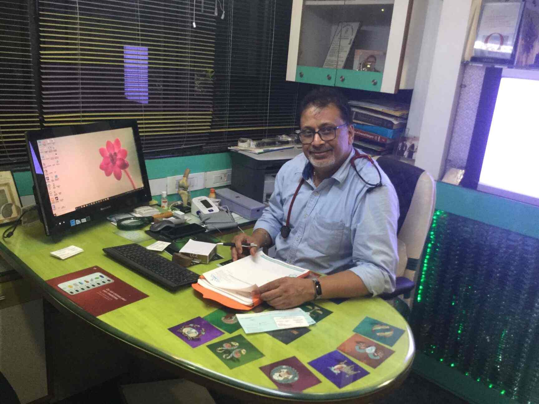 Dr. Sudhanshu Mishra in Shalimar Bagh, Delhi Dr. Sudhanshu Mishra in Shalimar Bagh, Delhi