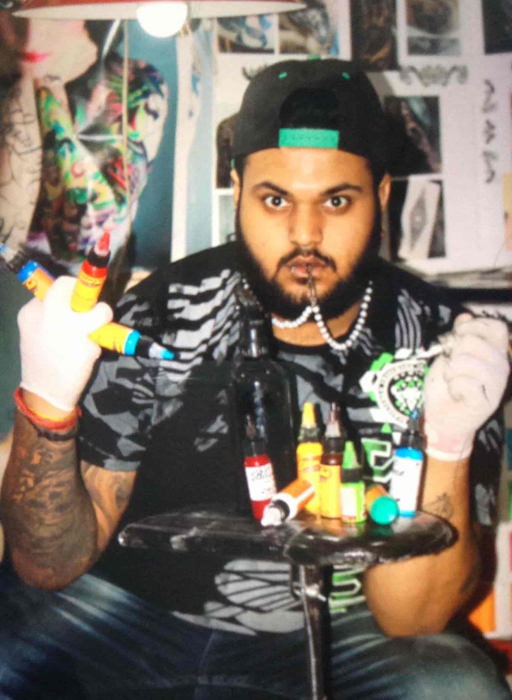 Female Tattoo Artists: Skill, Style & Stories - kf3uuzr