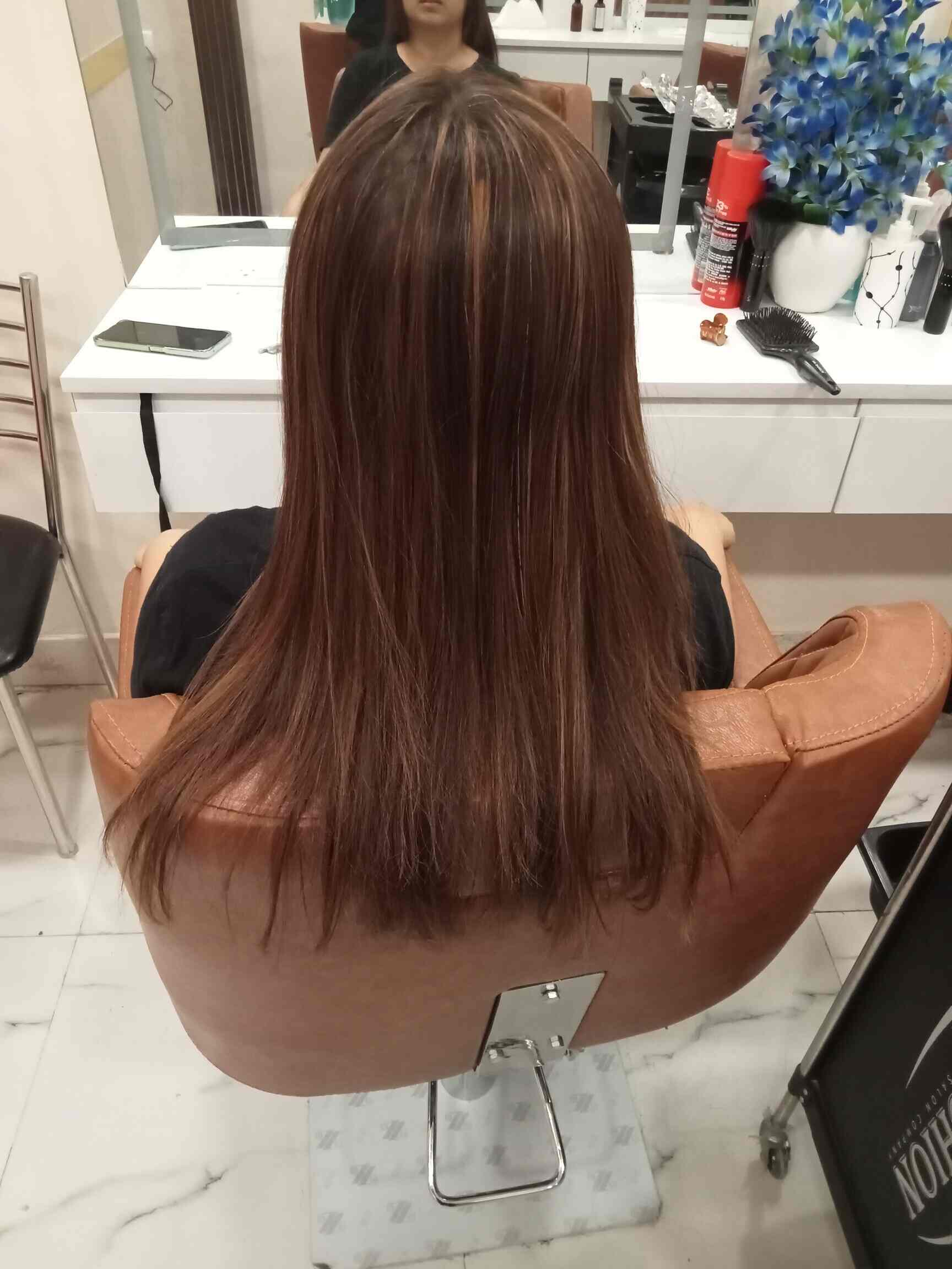 Top Salons in Vaishali Sector 2, Delhi Best Beauty Salon near me