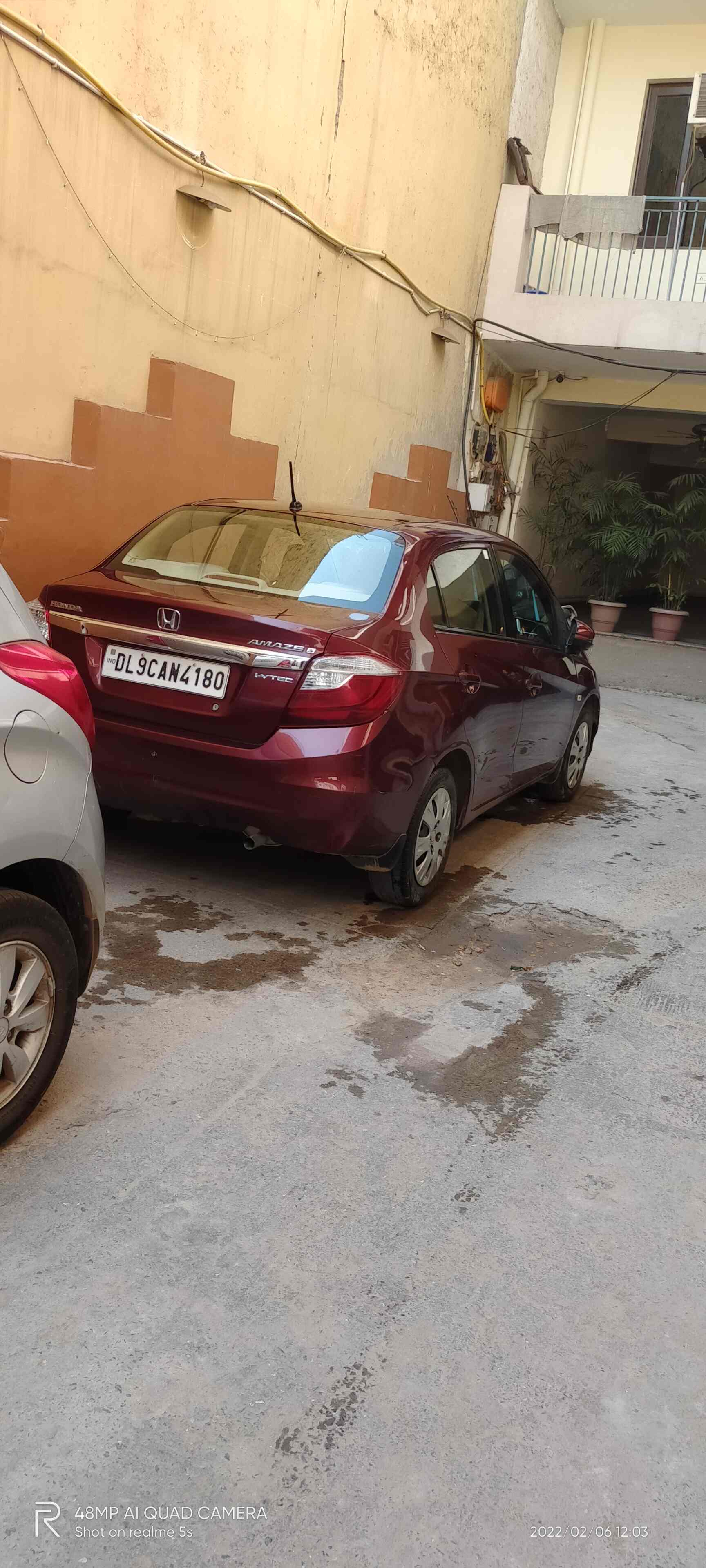 Akhil Hand Car Wash in Kapashera Samalkha Road,Delhi Best Car Washing