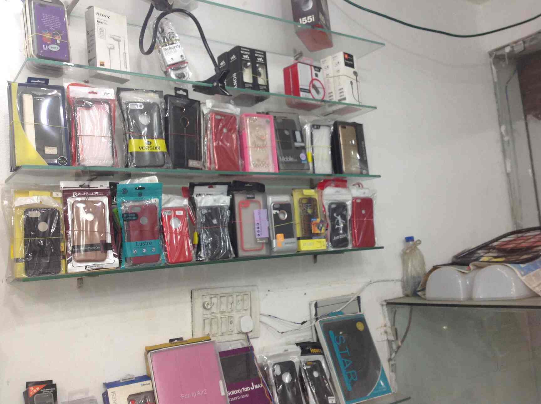 Trinity Accessories in Gurgaon Sector 22,Delhi Best HTCMobile Phone