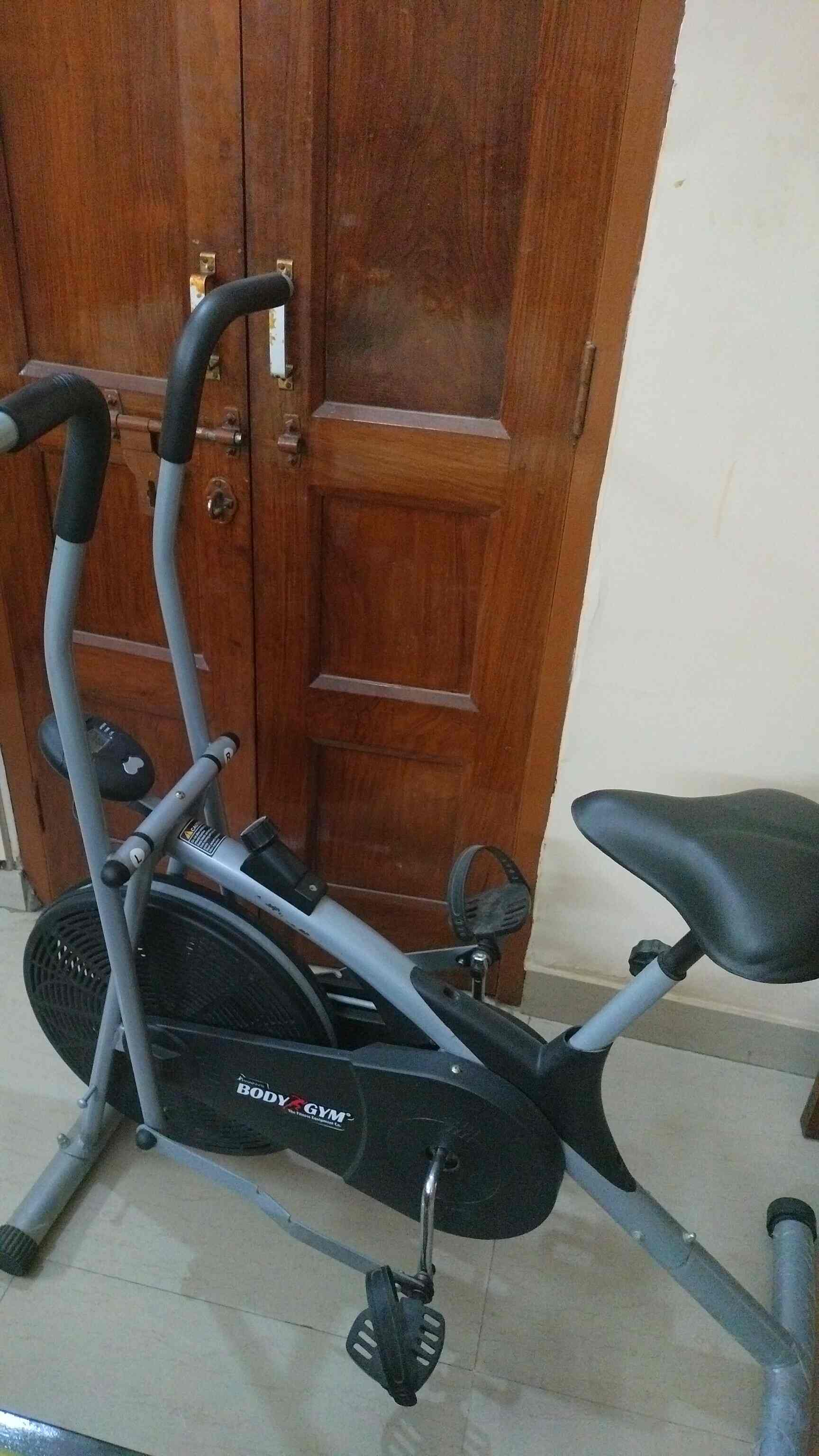 Top Second Hand Fitness Equipment Buyers in Vadodara सेकंड हैंड