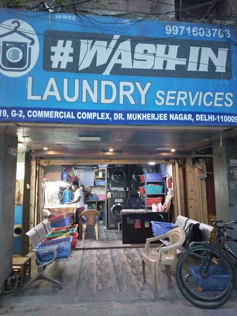 brian atwood valerie pump