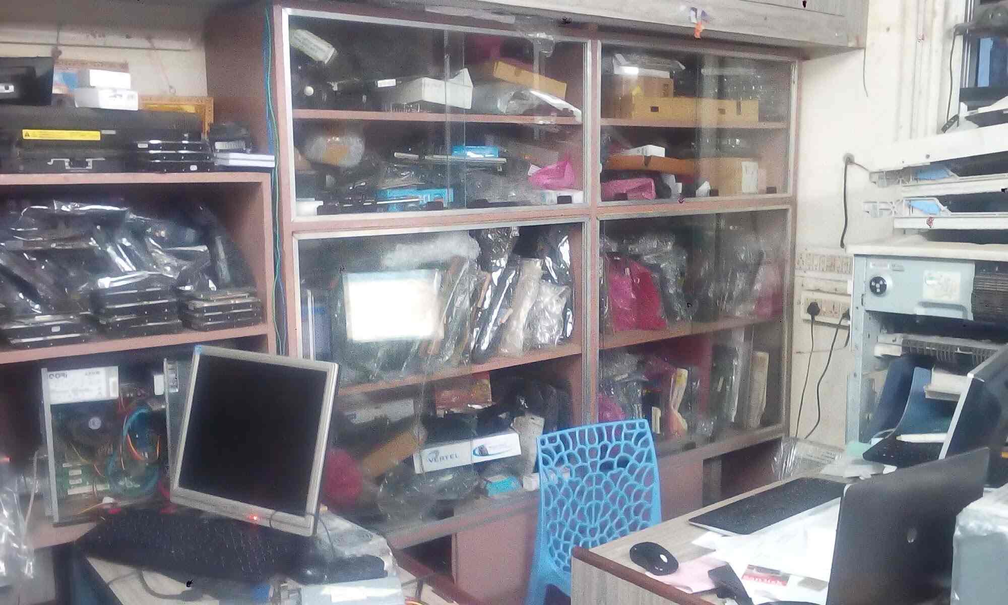 Giri Computer in Delhi Best Computer Wholesalers in Delhi Justdial