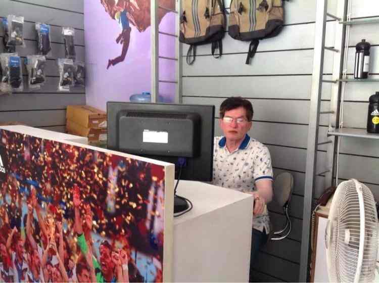 adidas shoes factory outlet in gurgaon adidas shoes factory outlet in gurgaon