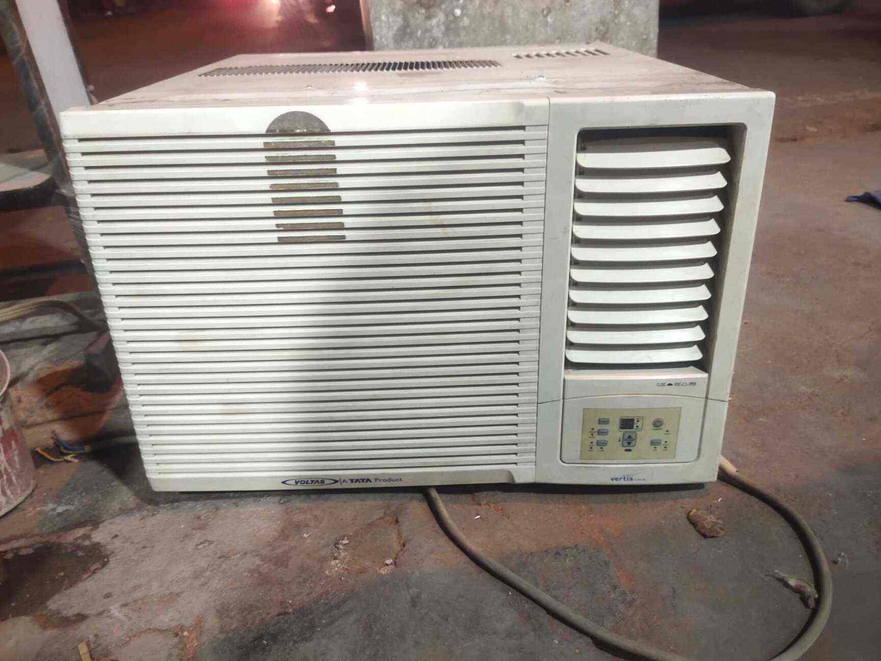 Sk Service Center in Shalimar Bagh,Delhi Best AC Repair & Services in