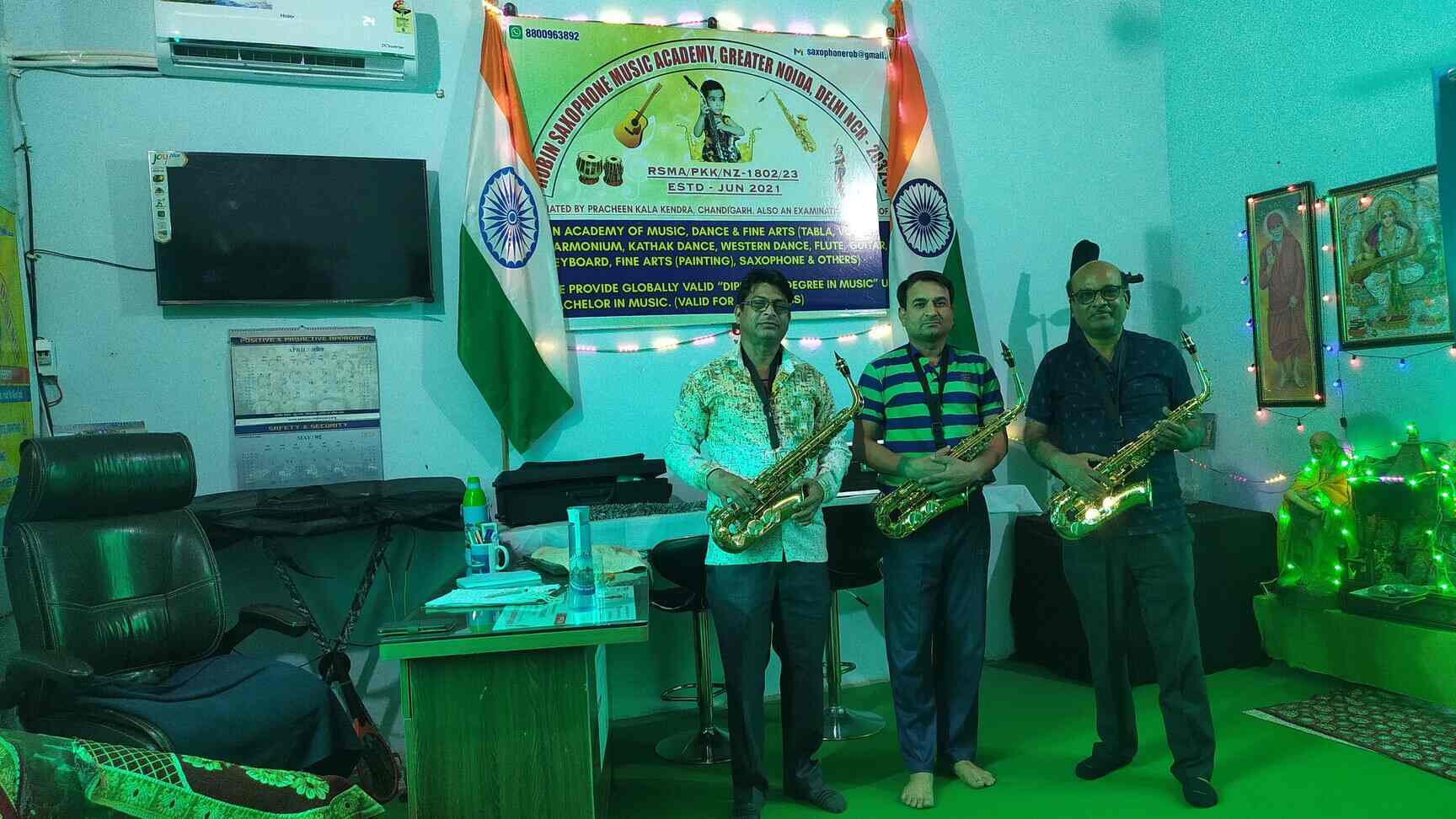 Robin Saxophone Music Academy In Greater Noida,delhi - Best Music 