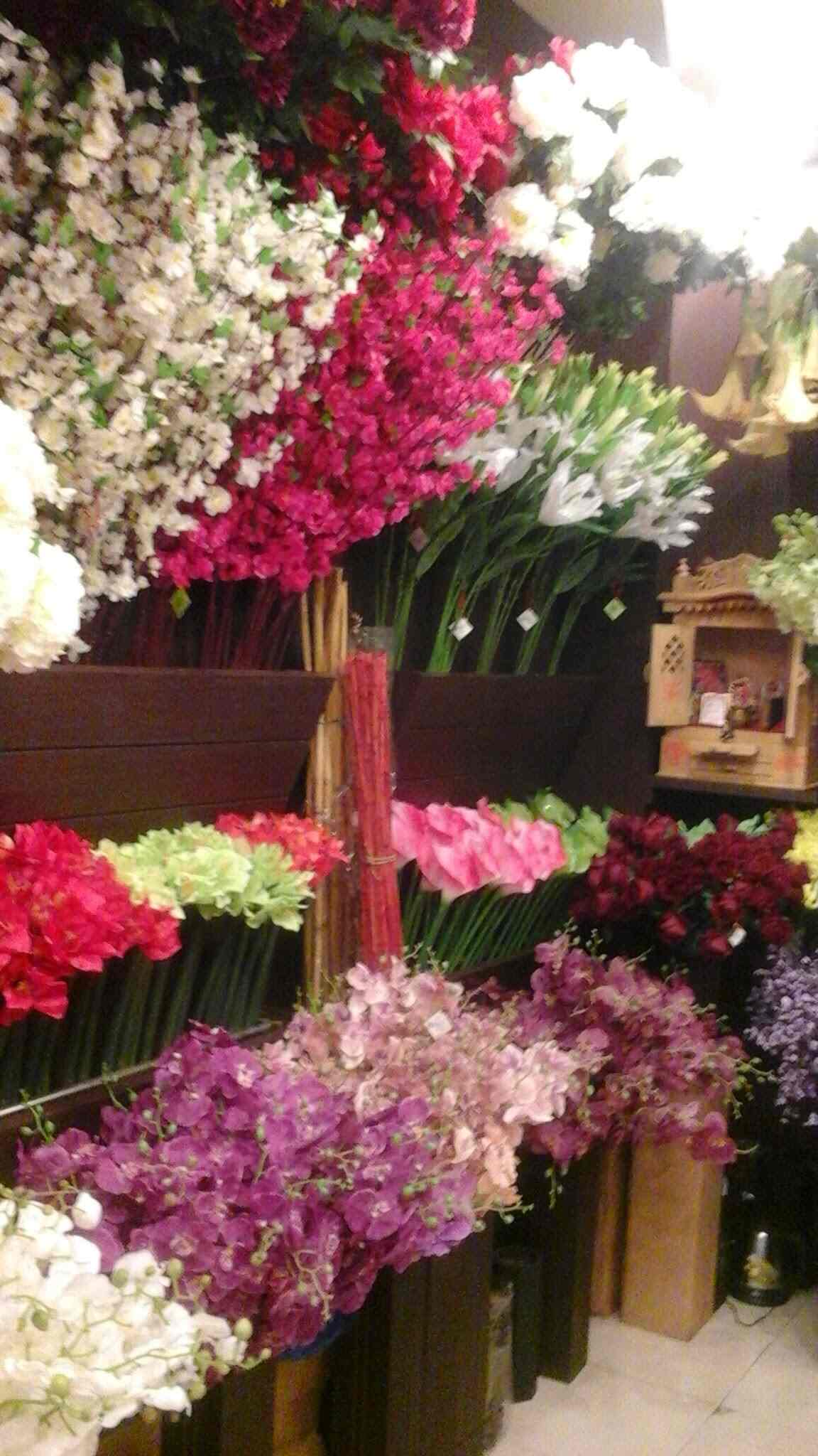 Fleuriste in Karol Bagh,Delhi Best Silk Artificial Flower Dealers in