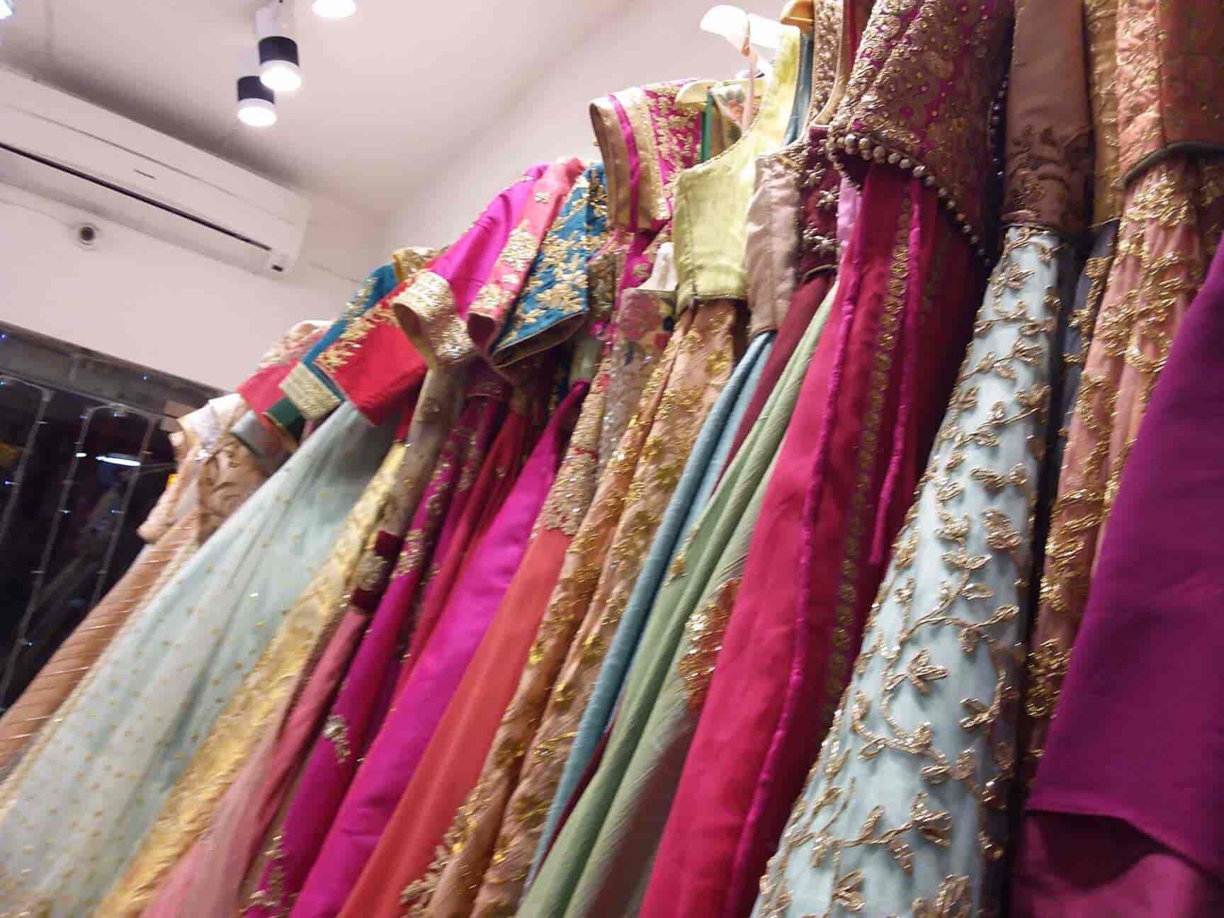Pushp Paridhan in Shahpur Jat,Delhi Best Fashion Designer Stores in