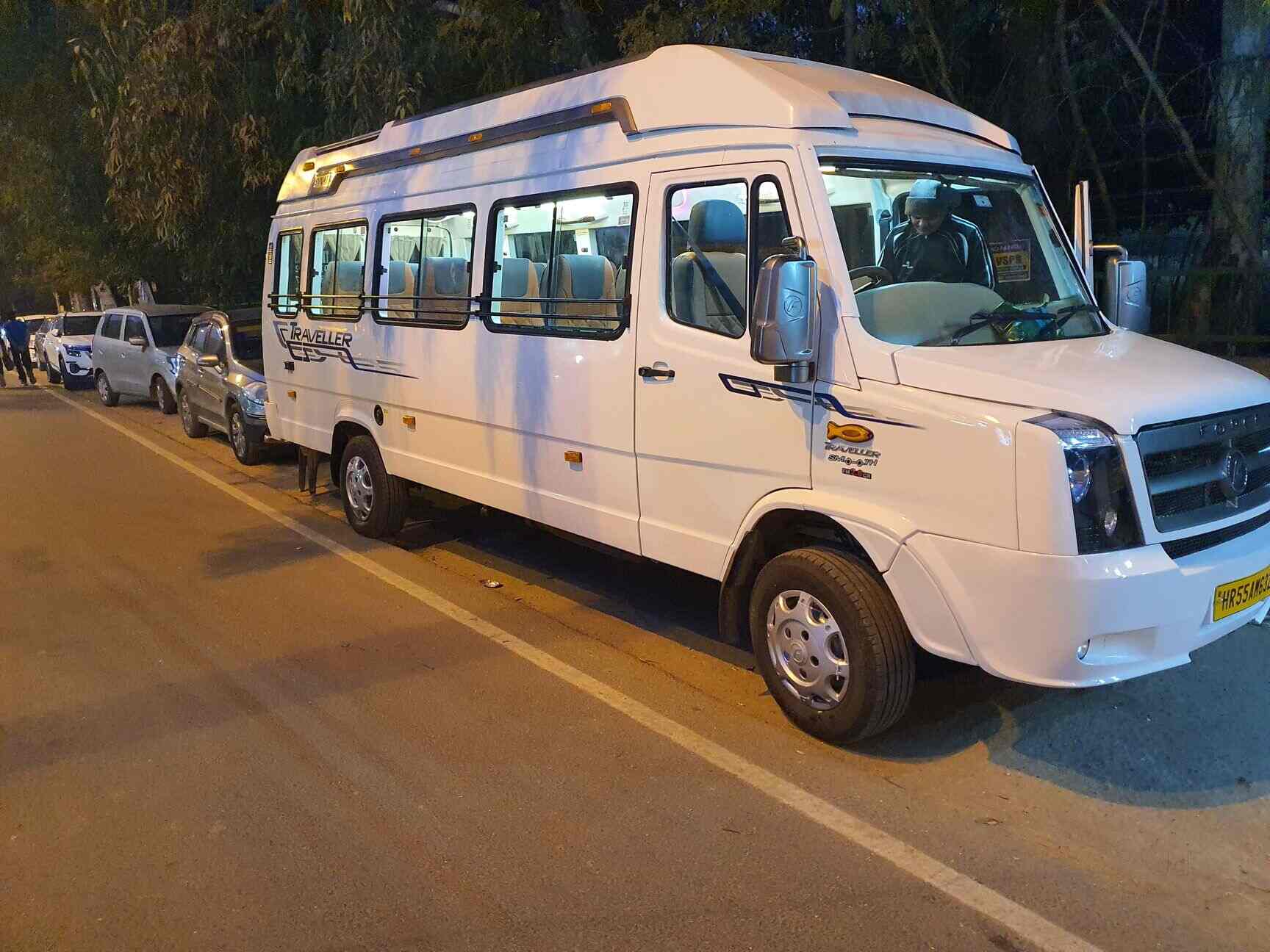 Top 9 Seater Tempo Travellers On Rent in Noida Best 9 Seater Tempo
