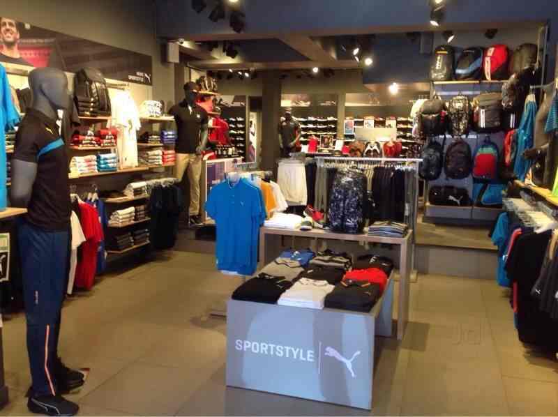 puma store karol bagh