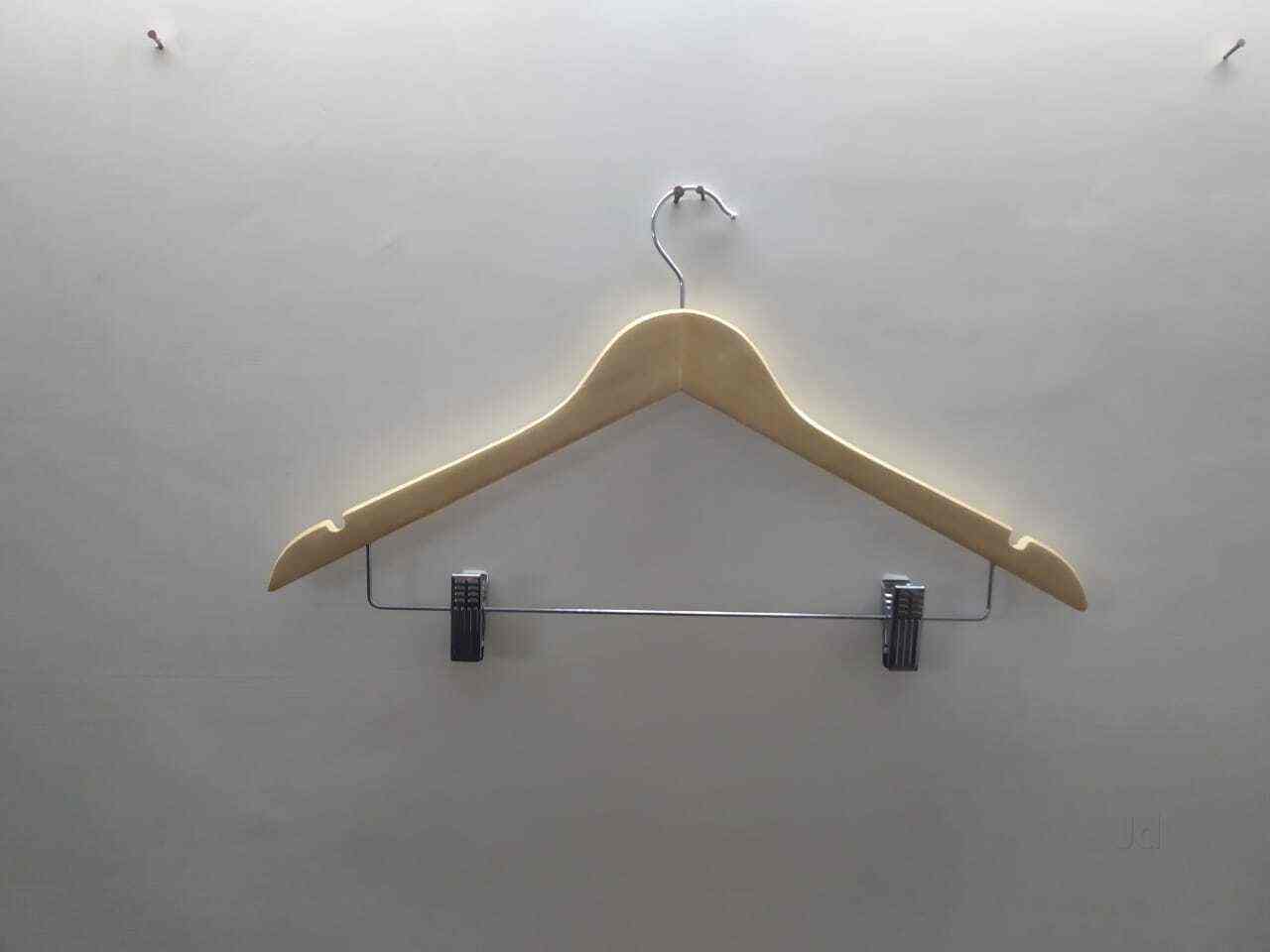 Top Wooden Hanger Dealers in Gurgaon Best Wooden Clothes Hanger